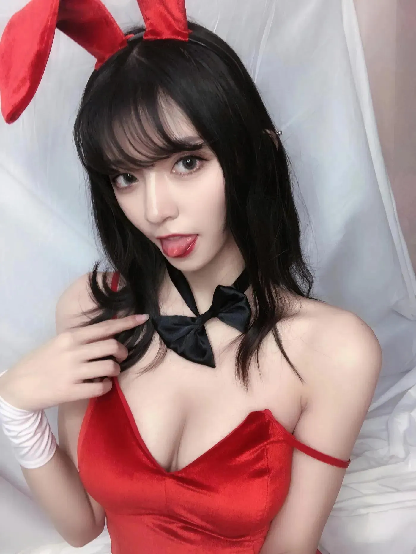 Kettoe – NO.10 红丝绒兔女郎 [64P]插图3